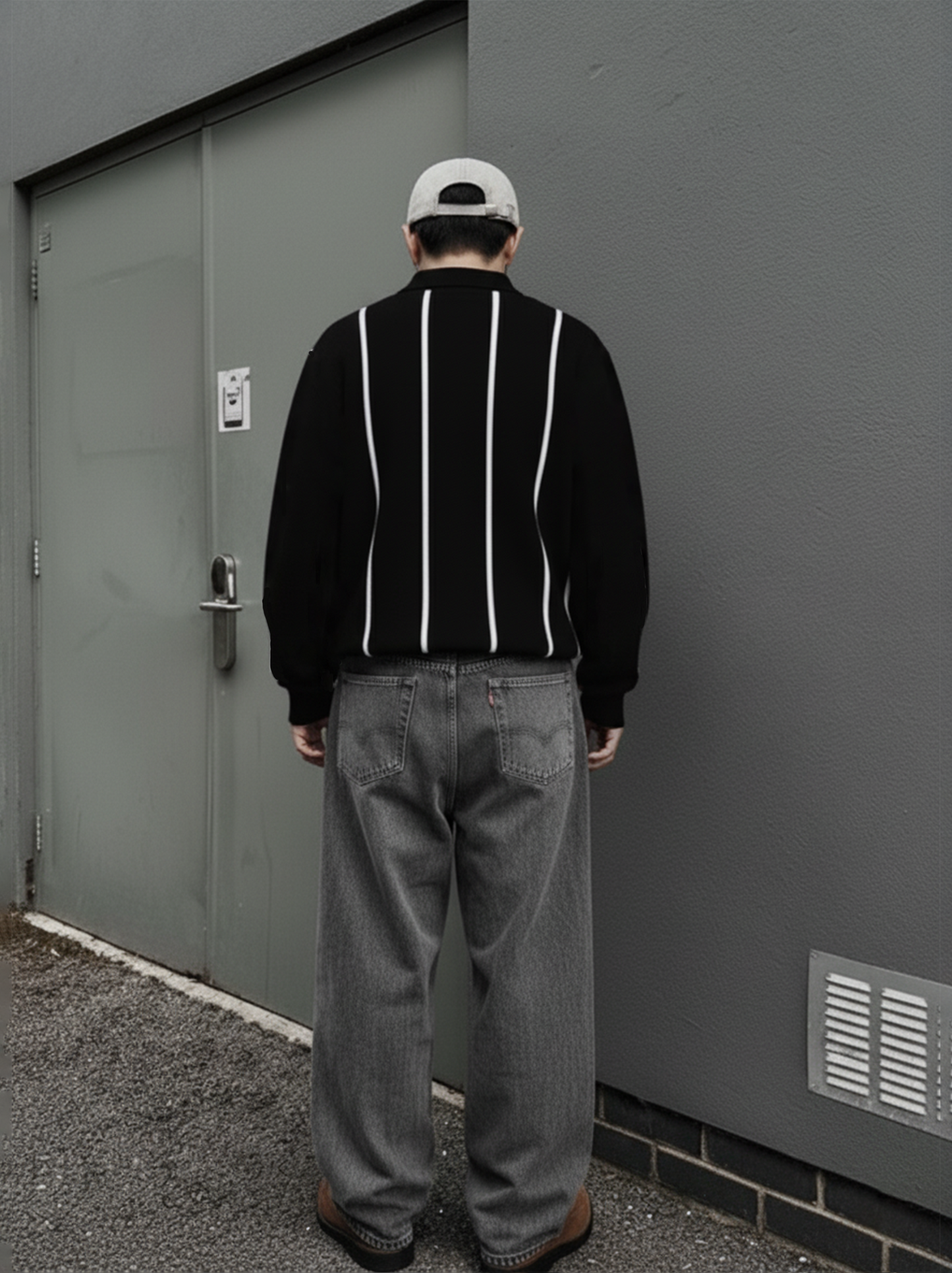 APEX ZIP SWEAT - BLACK