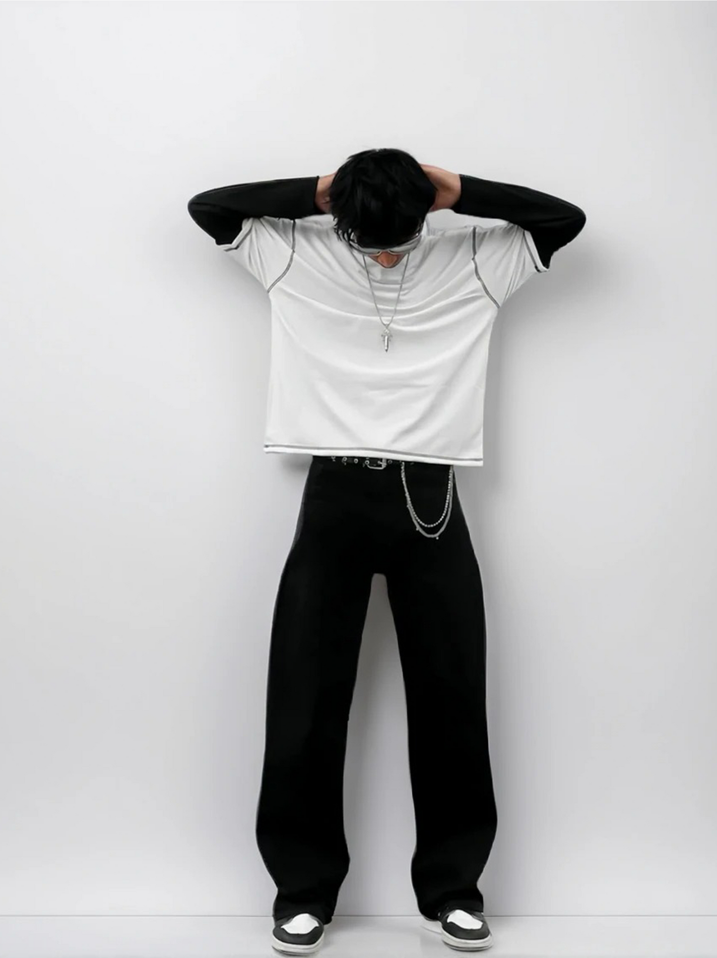 Contrast Stitch - White/Black Tee