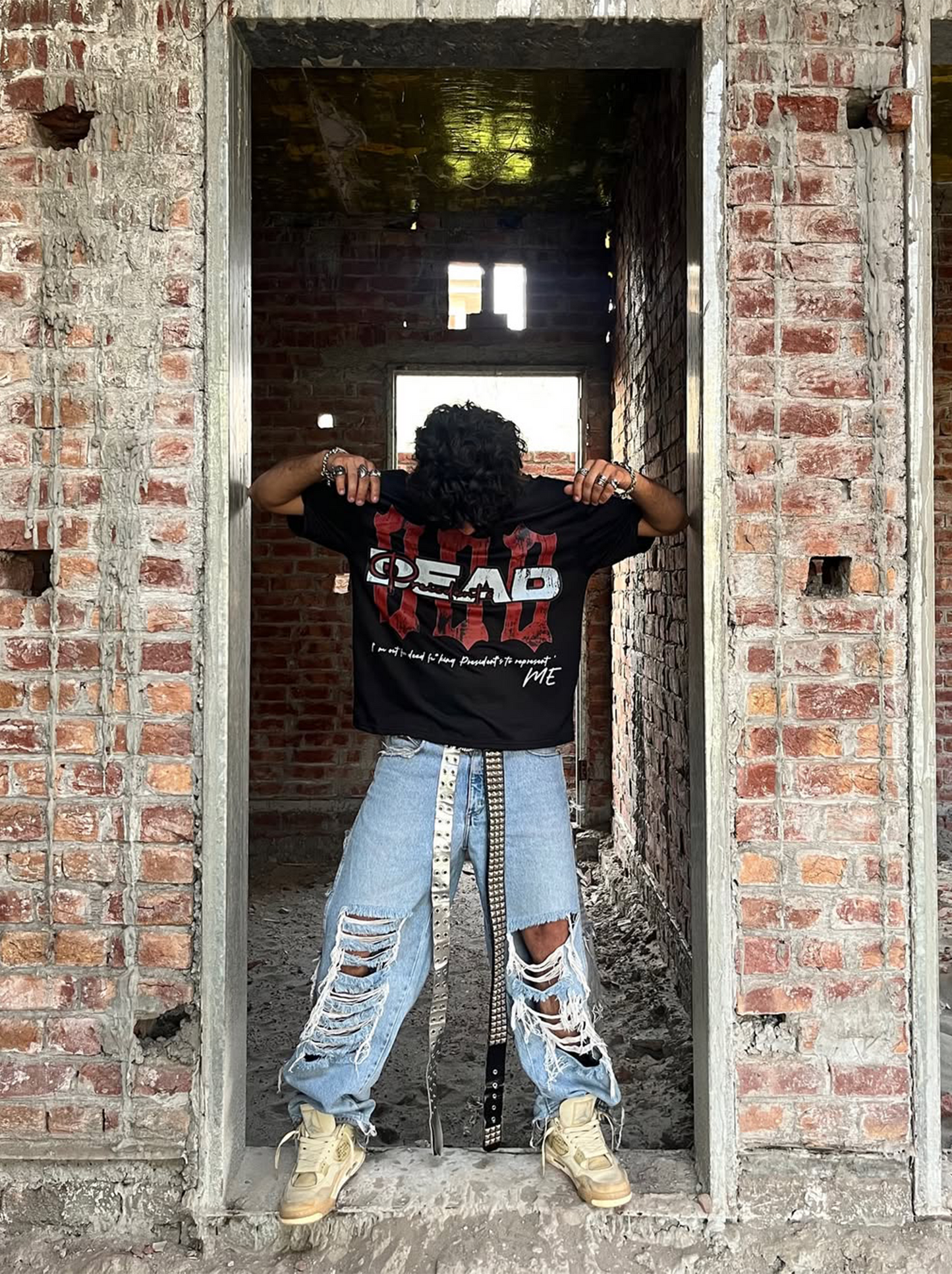 DEAD PRESIDENTS TEE